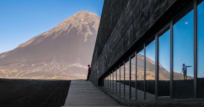 The top 5 anticipated business challenges of architecture engineering and construction firms