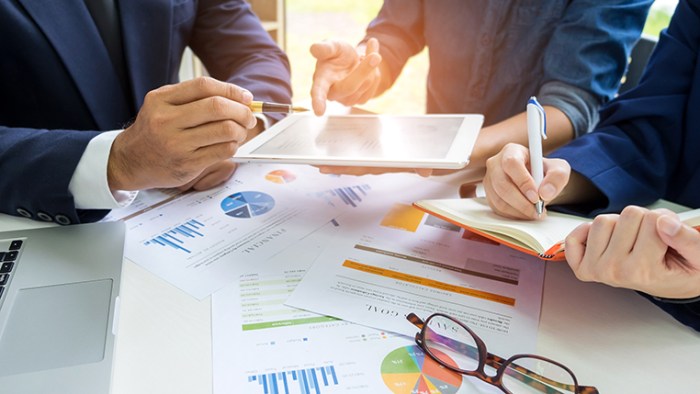 Does your professional services firm need a high performance or a branding