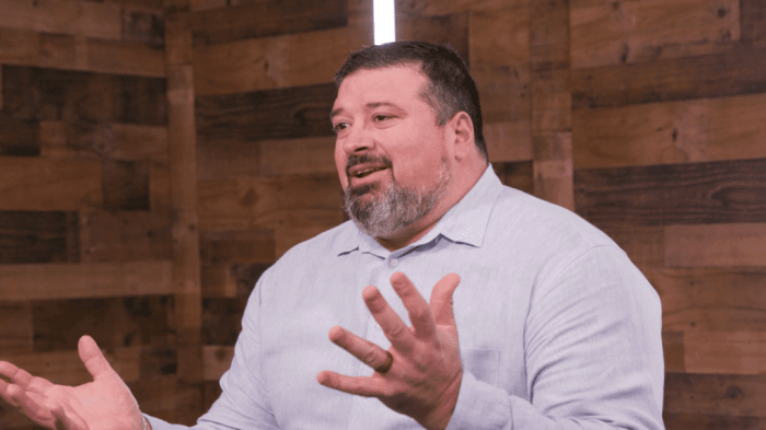 Embracing emotion in b2b marketing how humanizing your story can give you a competitive advantage