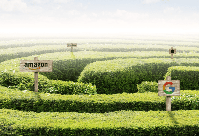 Googles walled garden users make 10 clicks before leaving