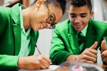Five best digital marketing sas platforms for private schools