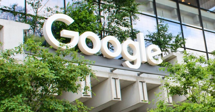 Googles walled garden users make 10 clicks before leaving