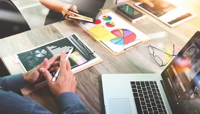 Top 10 strategies for marketing technology services