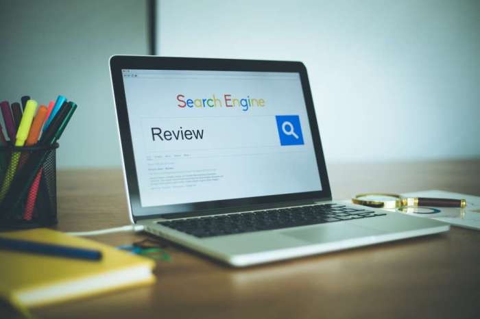 How do i manage and respond to online reviews of my business