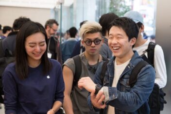 Unconventional apple customer focused to the core